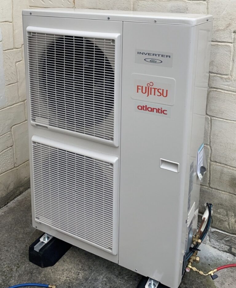 Installation pompe à chaleur à Nîmes par DEPANEA